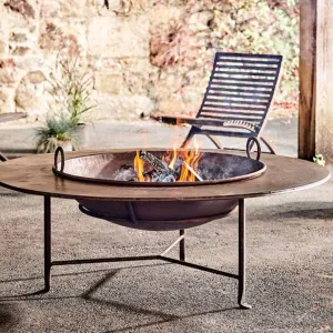 Iron fire pit